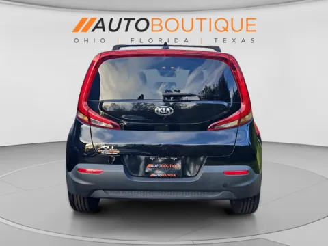 More photos of 2021 Kia Soul LX at Auto Boutique Ohio, OH