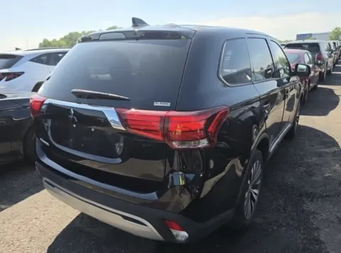 Another view of 2020 Mitsubishi Outlander ES for sale in Columbus, OH at Auto Boutique Ohio