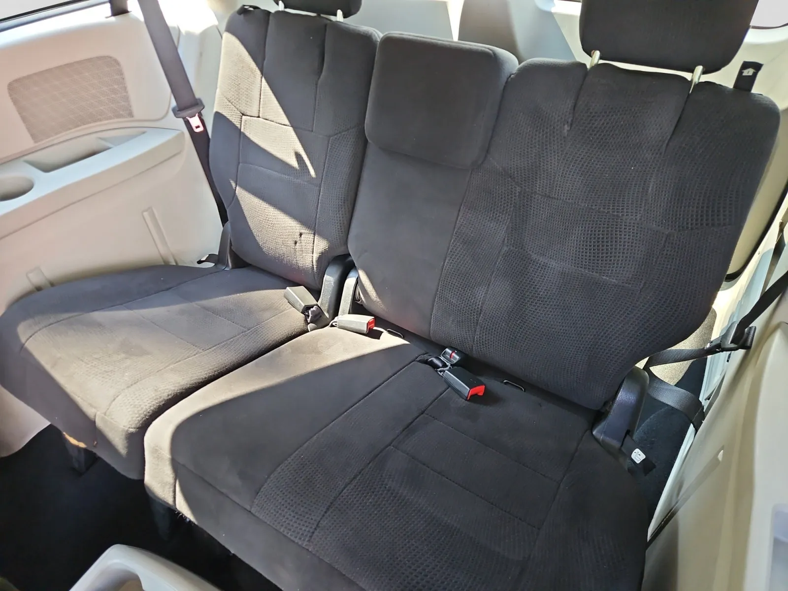 Dodge Grand Caravan photo 14