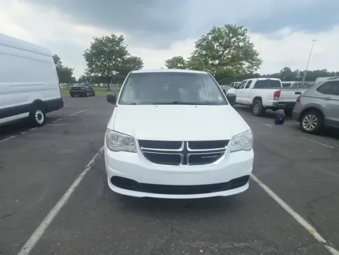 Another view of 2013 Dodge Grand Caravan SE for sale in Columbus, OH at Auto Boutique Ohio