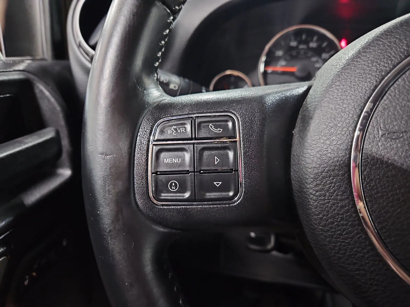 Jeep Wrangler photo 22