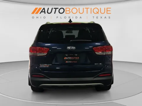 More photos of 2018 Kia Sorento EX V6 at Auto Boutique Ohio, OH