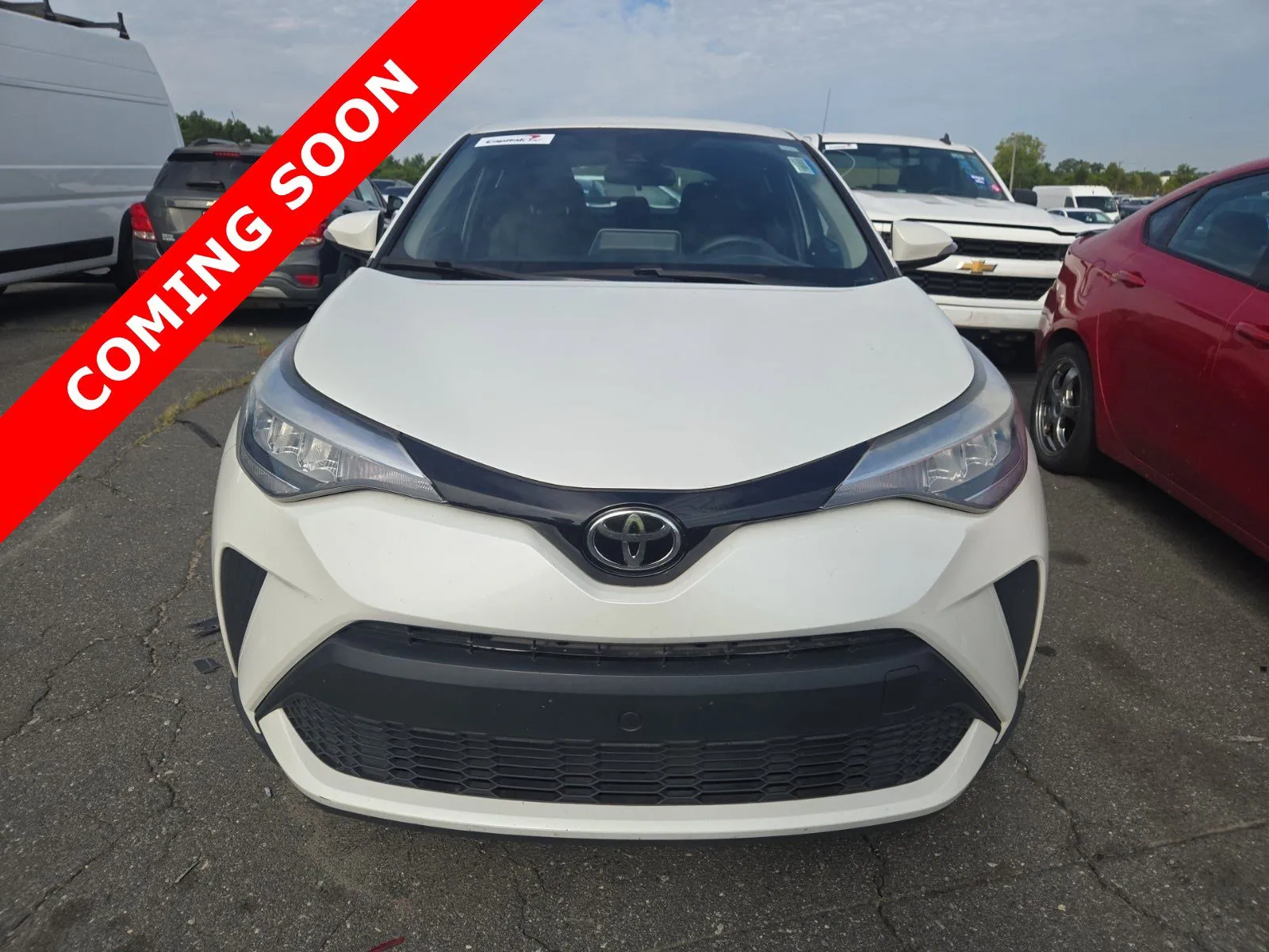 Toyota C-HR photo 3