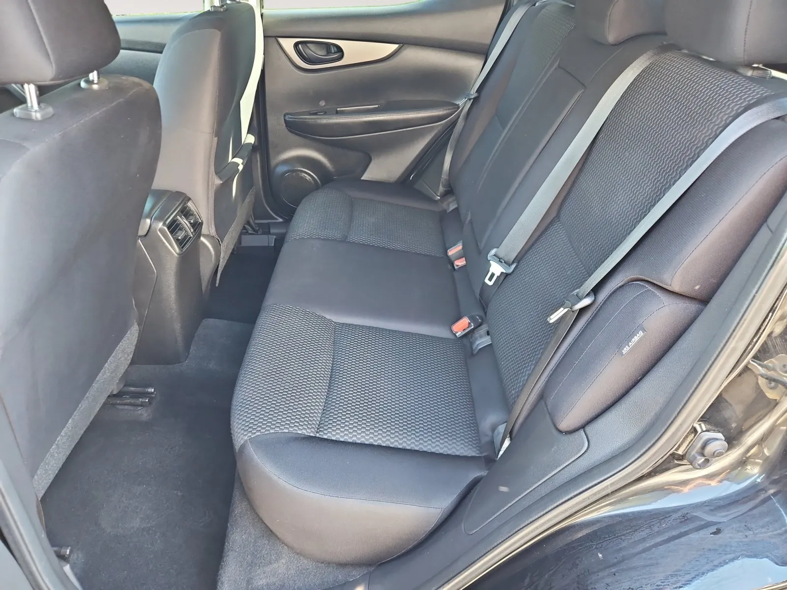 Nissan Rogue Sport photo 13