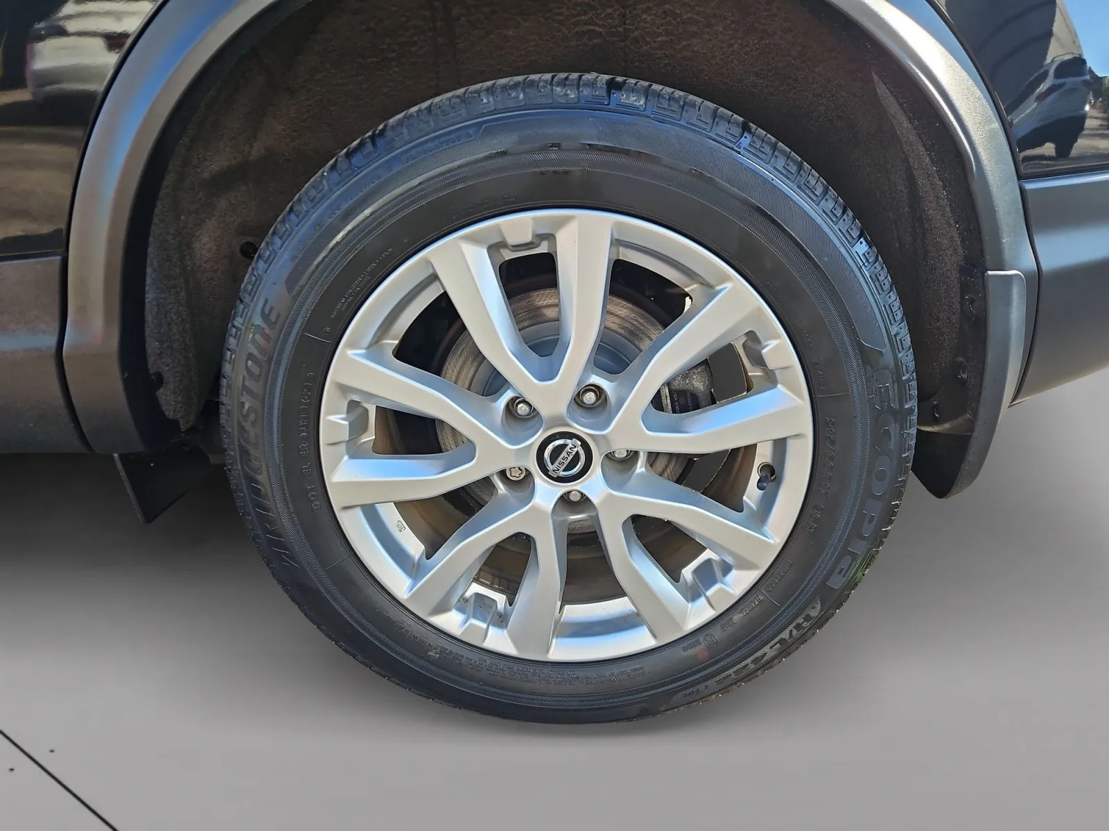 Nissan Rogue Sport photo 14
