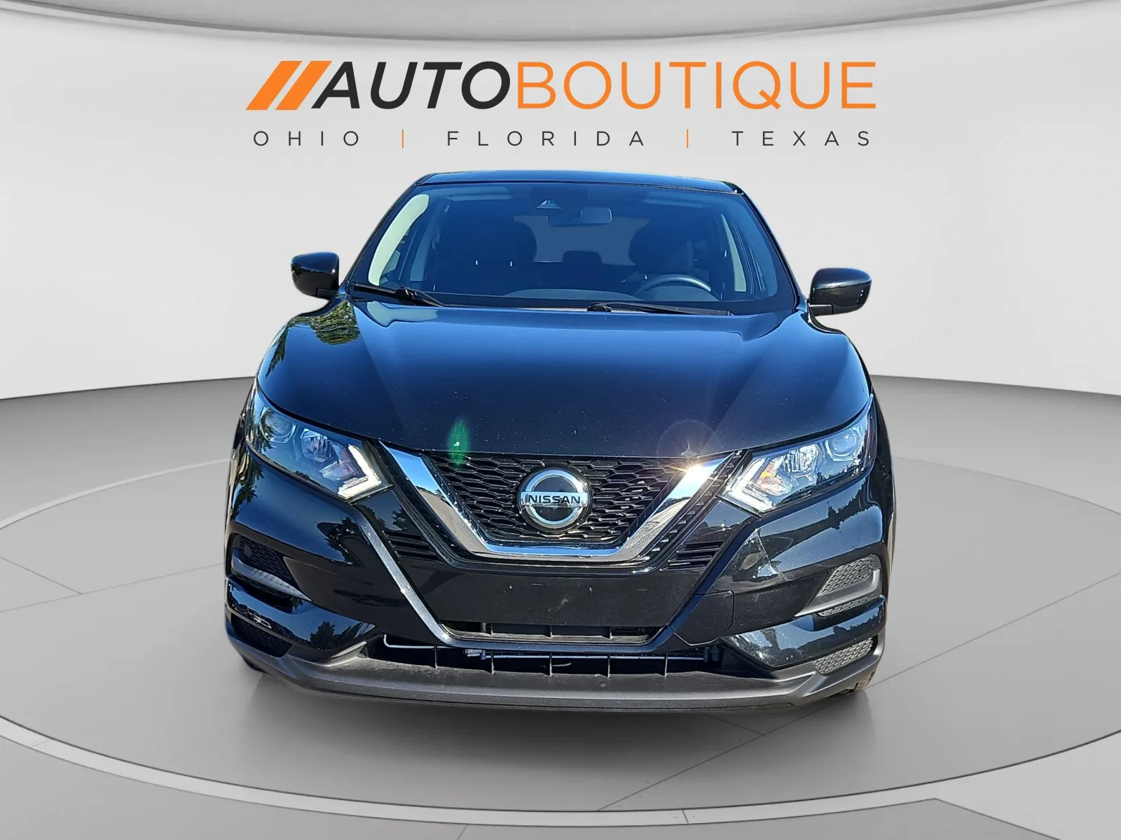 Nissan Rogue Sport photo 8