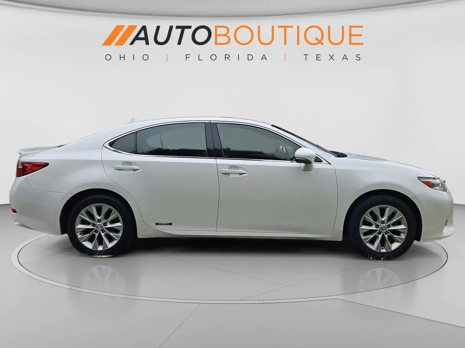 Lexus ES photo 6