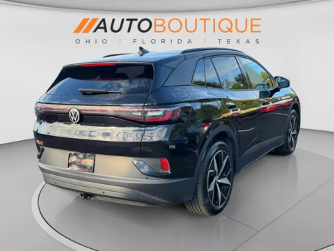 More photos of 2023 Volkswagen ID.4 Pro S at Auto Boutique Ohio, OH