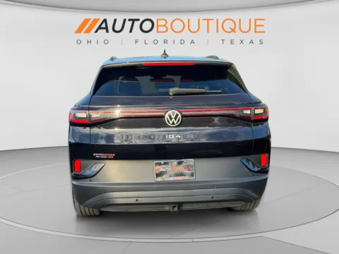 More photos of 2023 Volkswagen ID.4 Pro S at Auto Boutique Ohio, OH