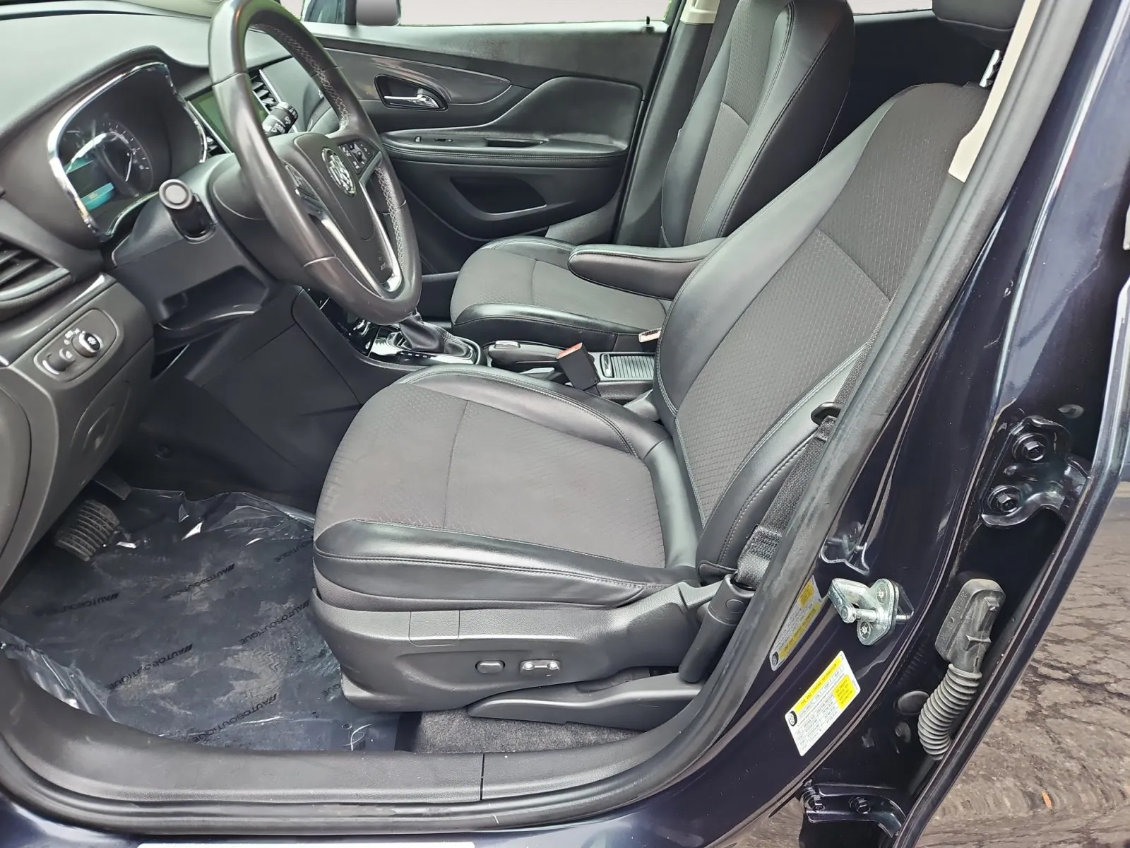 Buick Encore photo 9