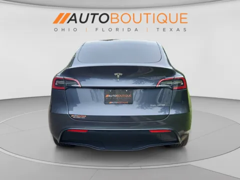 More photos of 2023 Tesla Model Y Long Range at Auto Boutique Ohio, OH