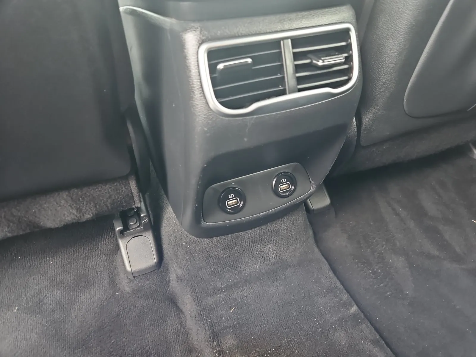 Hyundai Santa Fe photo 14