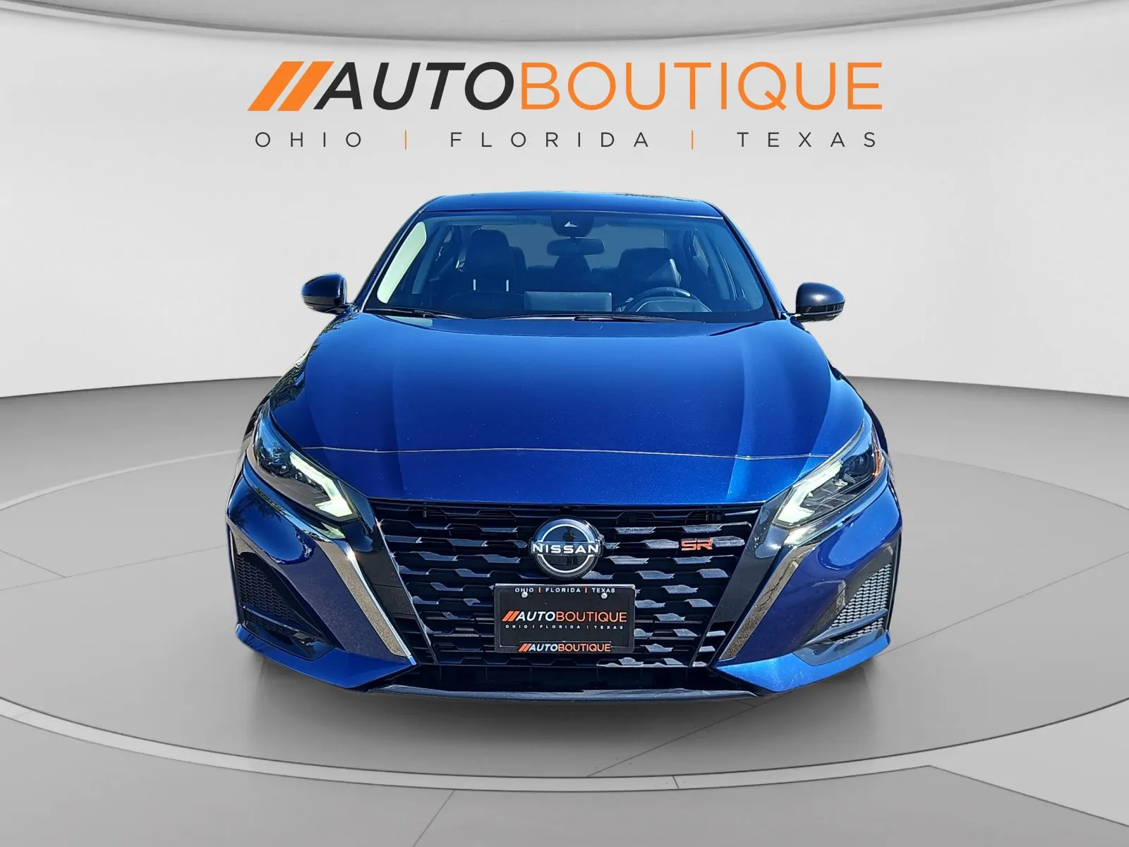 Nissan Altima photo 8