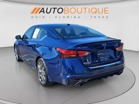 Another view of 2023 Nissan Altima 2.0 SR for sale in Columbus, OH at Auto Boutique Ohio