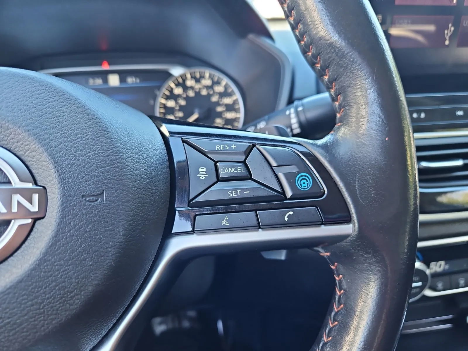 Nissan Altima photo 26
