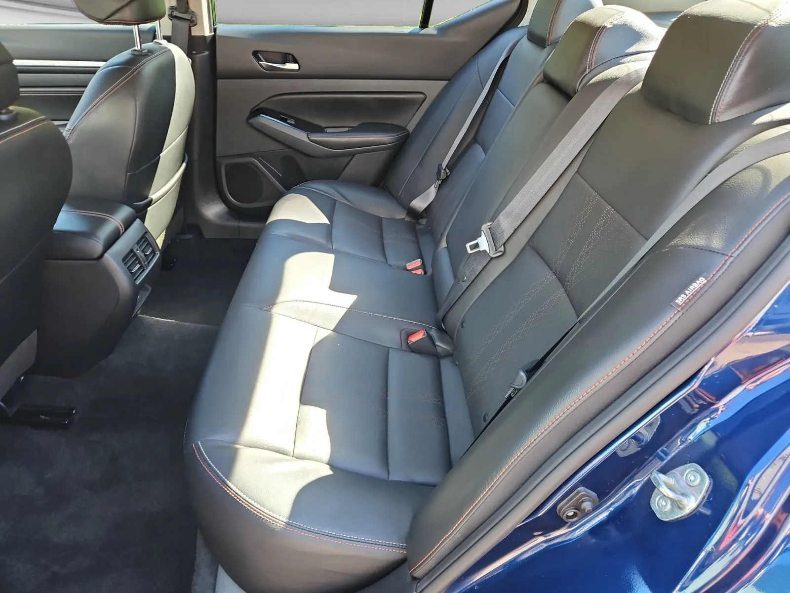 Nissan Altima photo 14