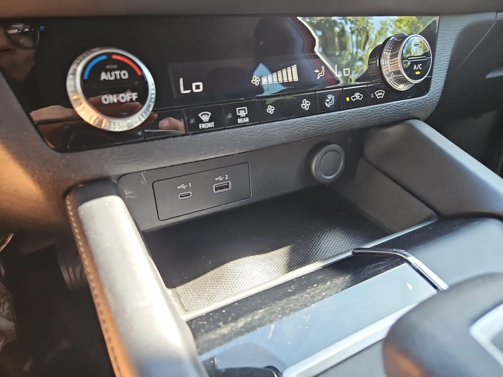 Mitsubishi Outlander photo 19