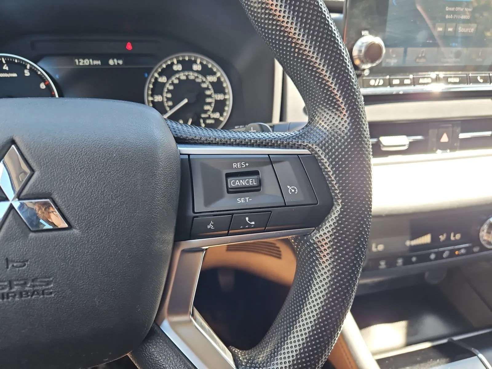 Mitsubishi Outlander photo 23