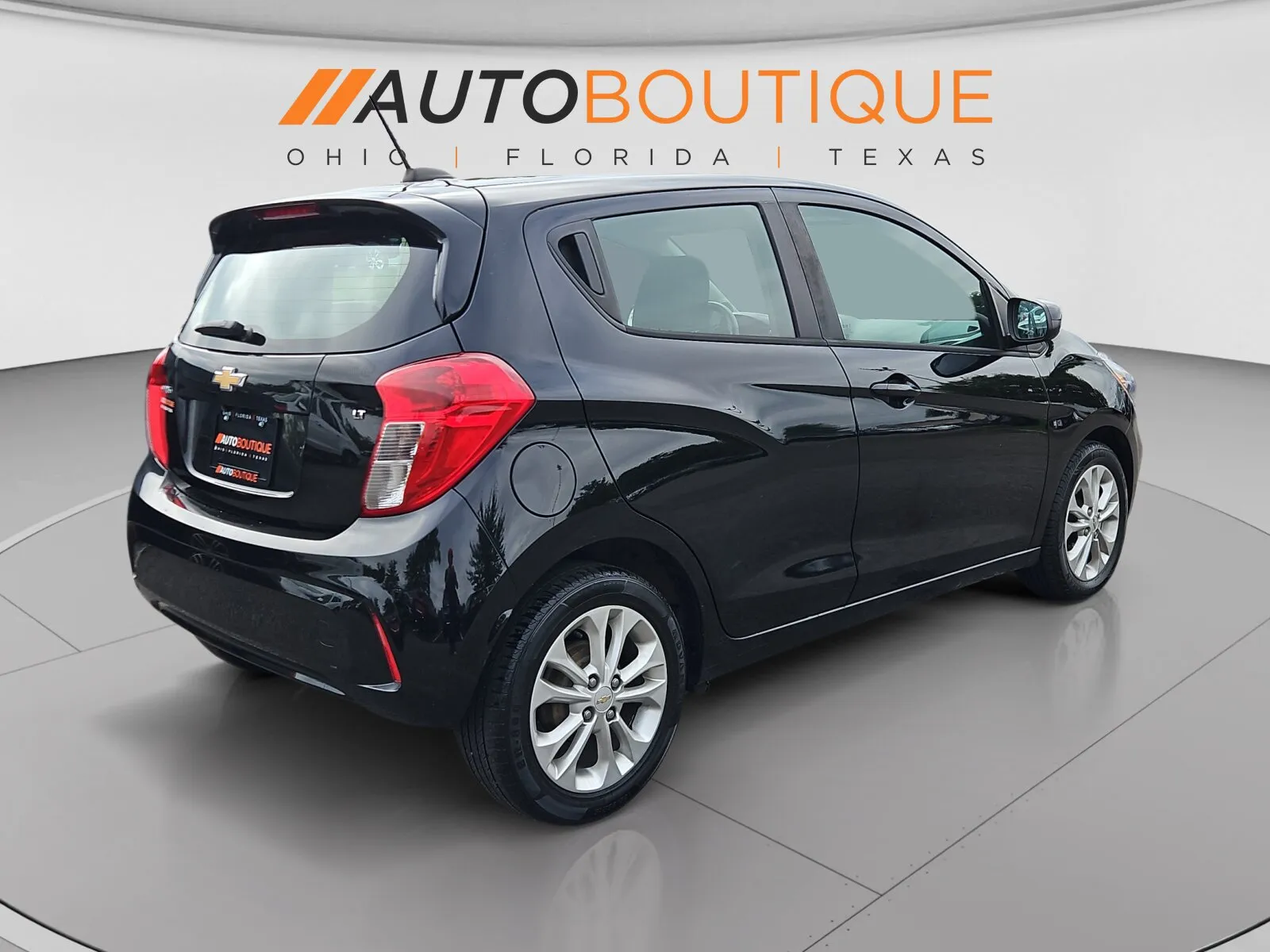 Chevrolet Spark photo 5