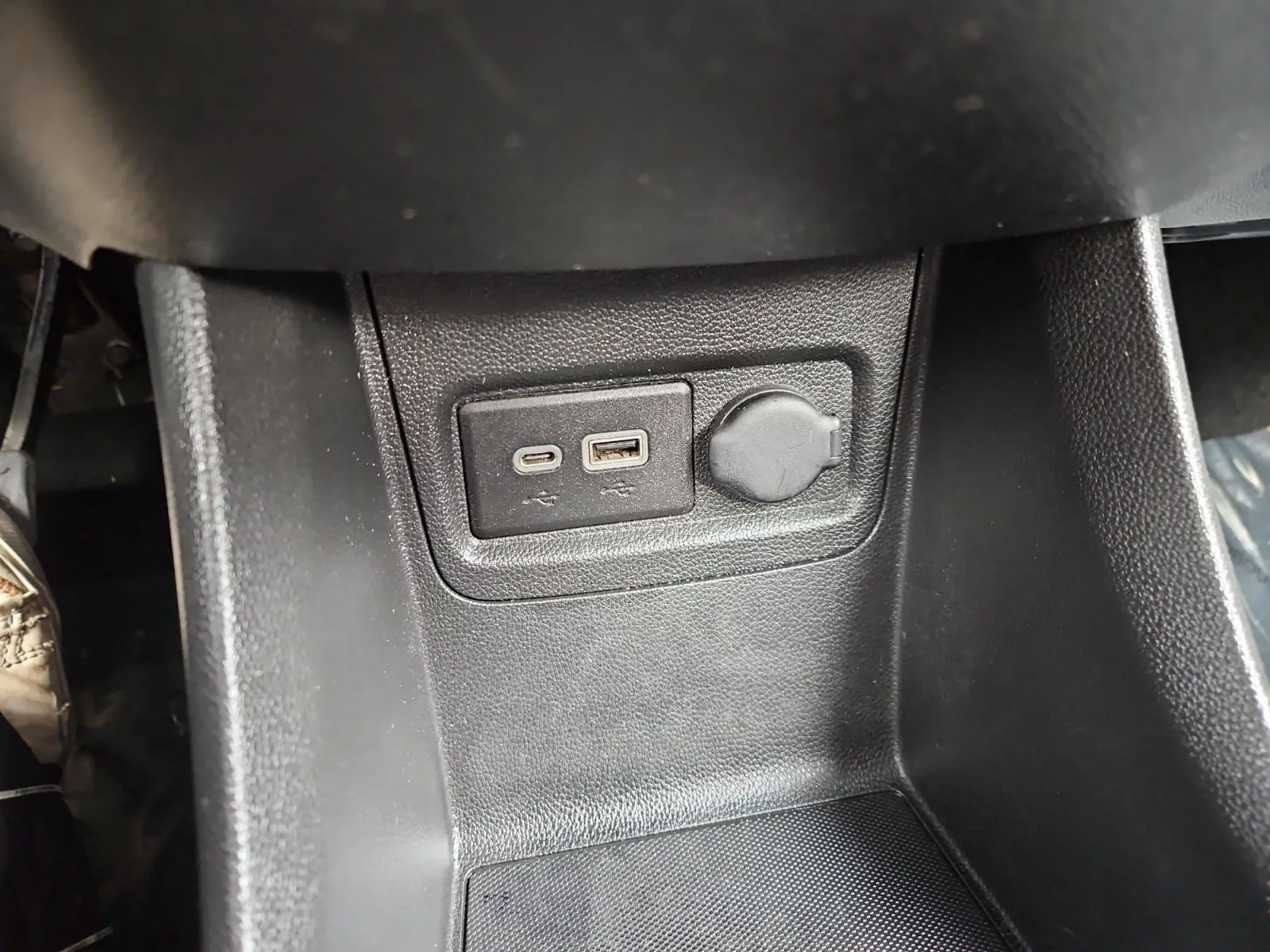 Chevrolet Spark photo 18