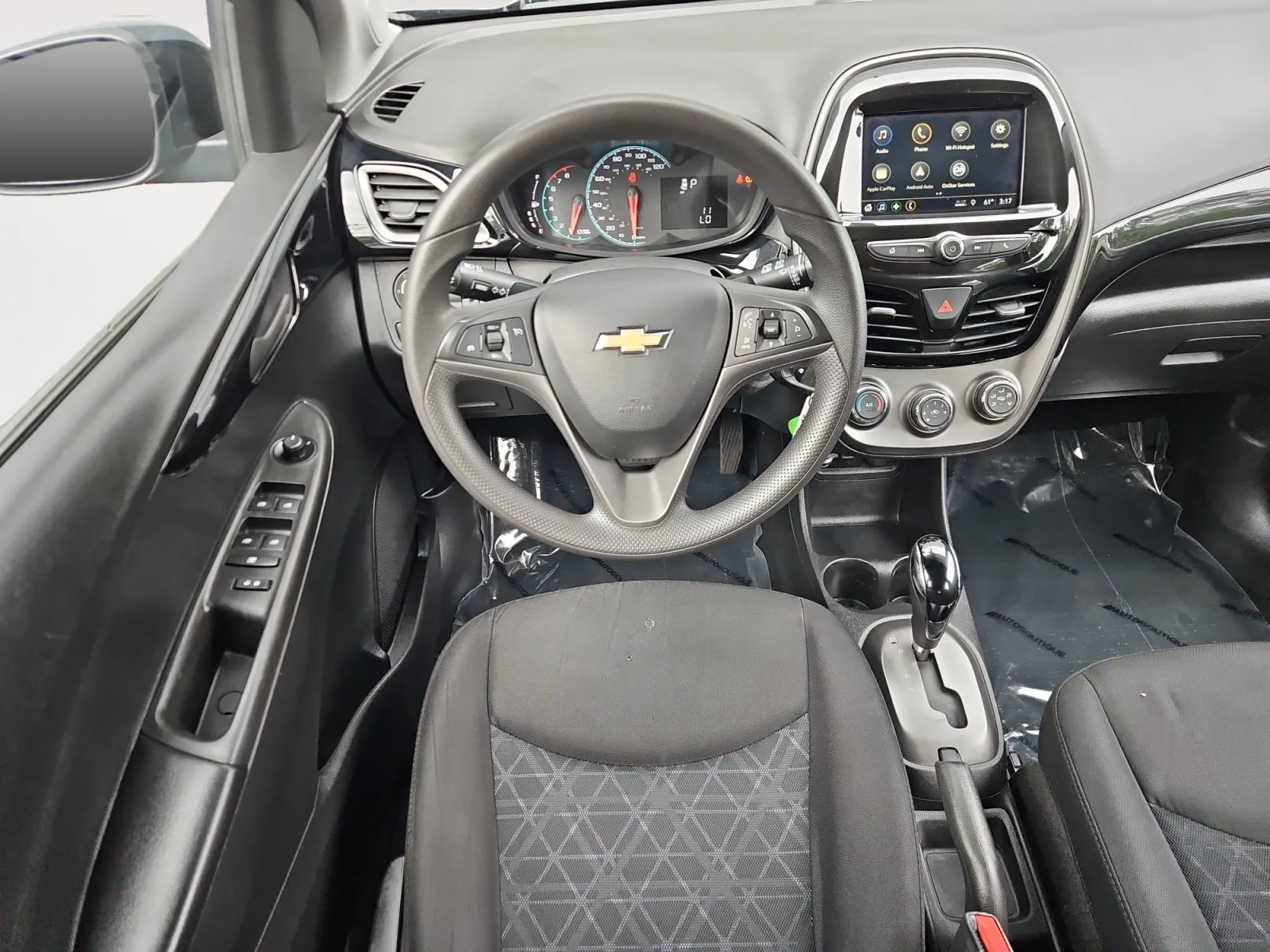 Chevrolet Spark photo 10