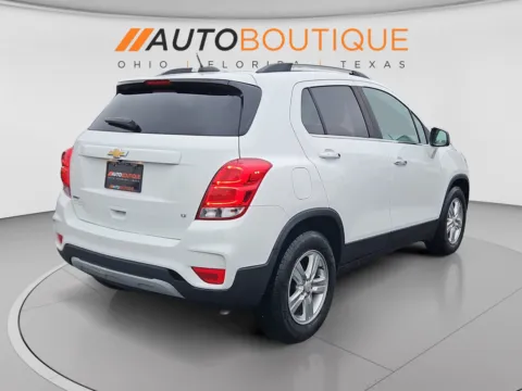 More photos of 2018 Chevrolet Trax LT at Auto Boutique Ohio, OH