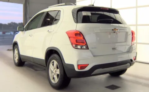 More photos of 2018 Chevrolet Trax LT at Auto Boutique Ohio, OH