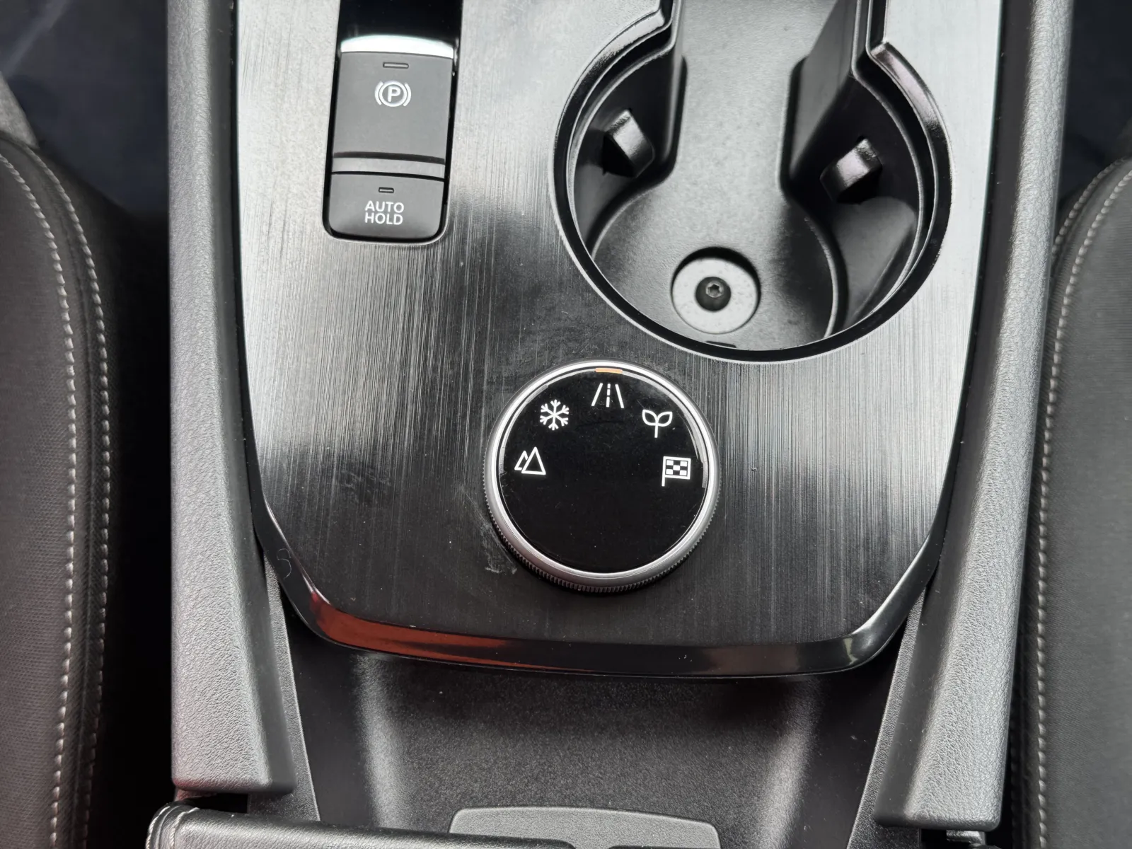 Nissan Rogue photo 26