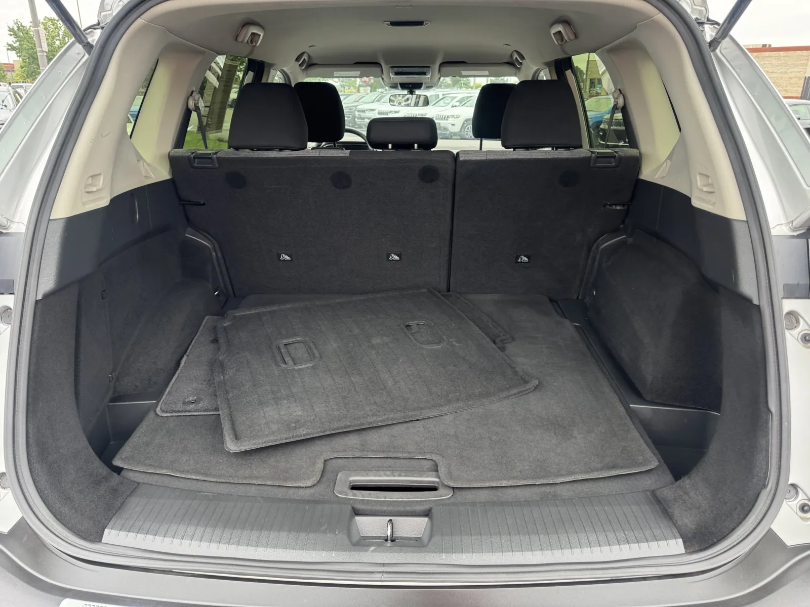 Nissan Rogue photo 14