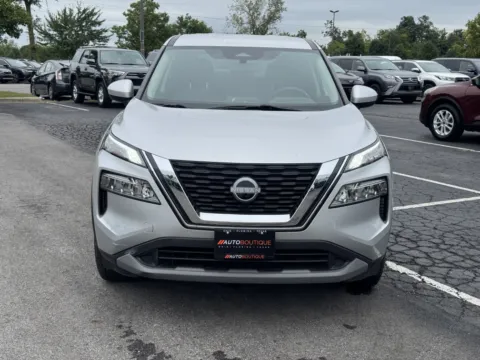 More photos of 2023 Nissan Rogue SV at Auto Boutique Ohio, OH