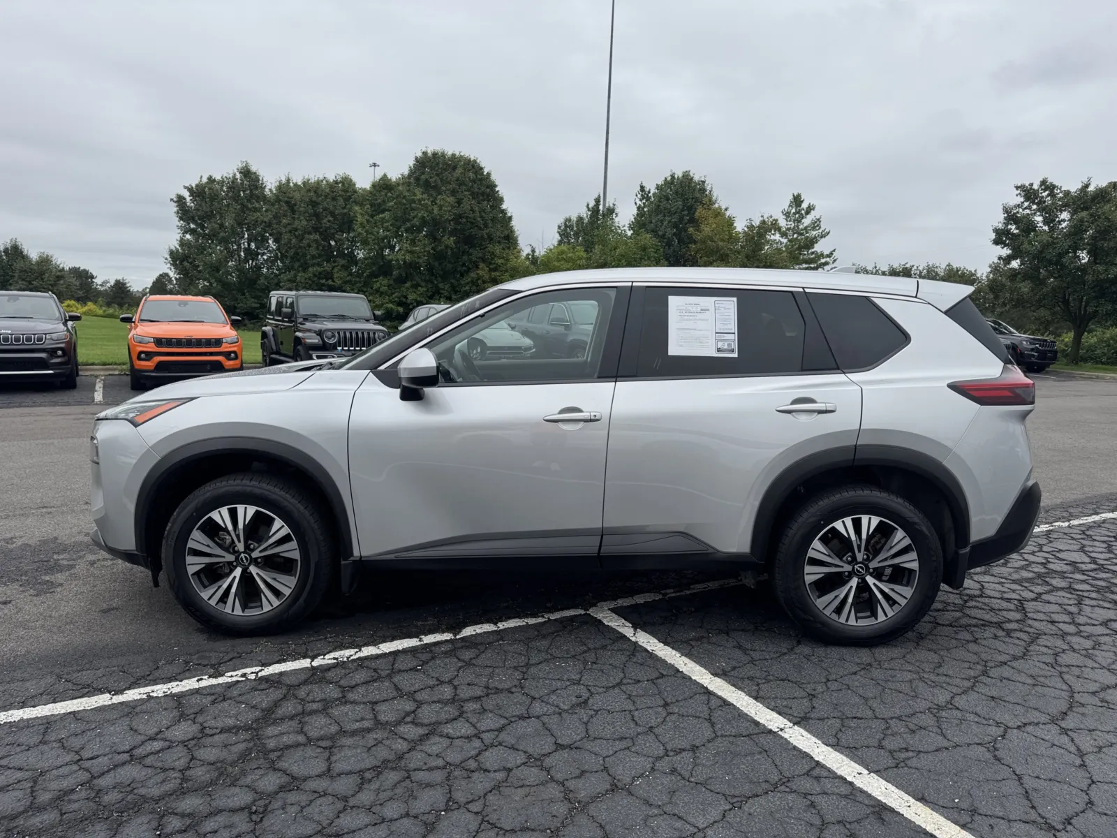 Nissan Rogue photo 10