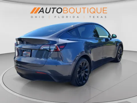 More photos of 2023 Tesla Model Y Long Range at Auto Boutique Ohio, OH