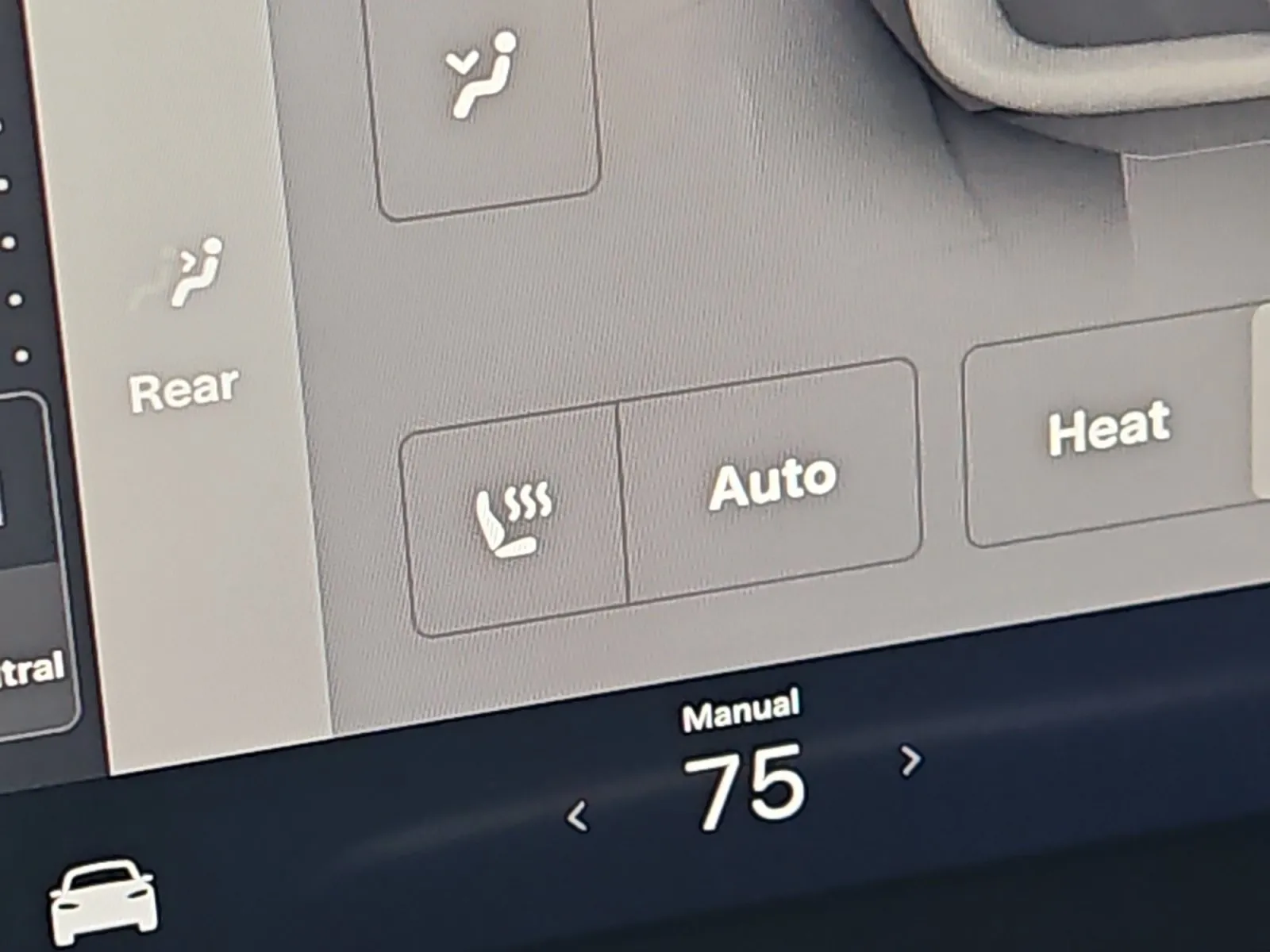 Tesla Model X photo 23