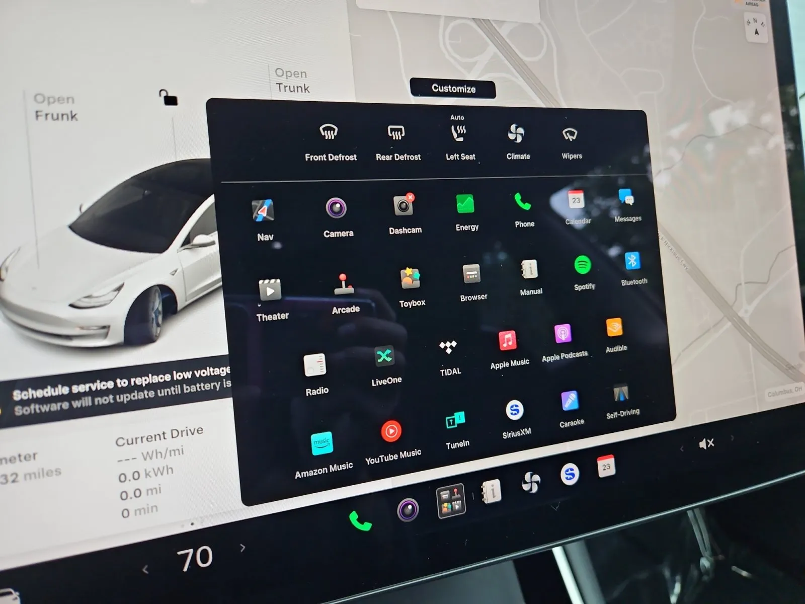 Tesla Model 3 photo 21