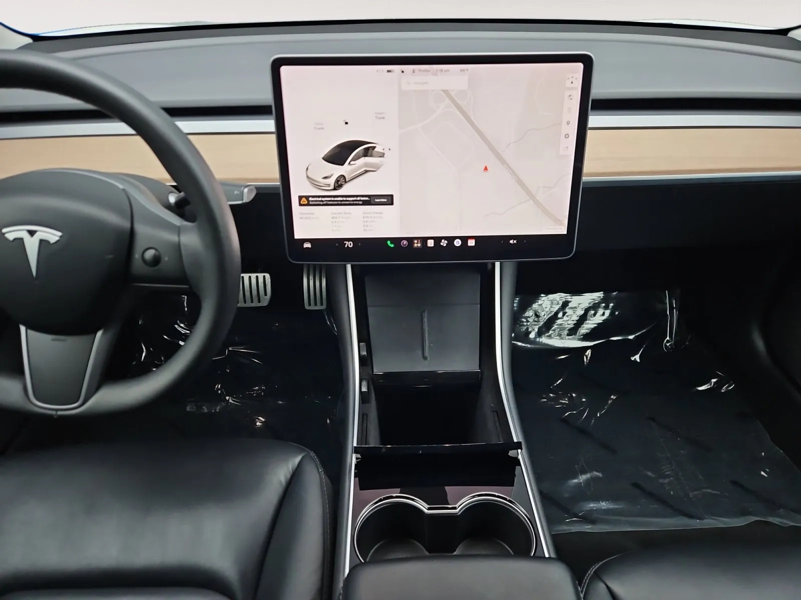 Tesla Model 3 photo 11