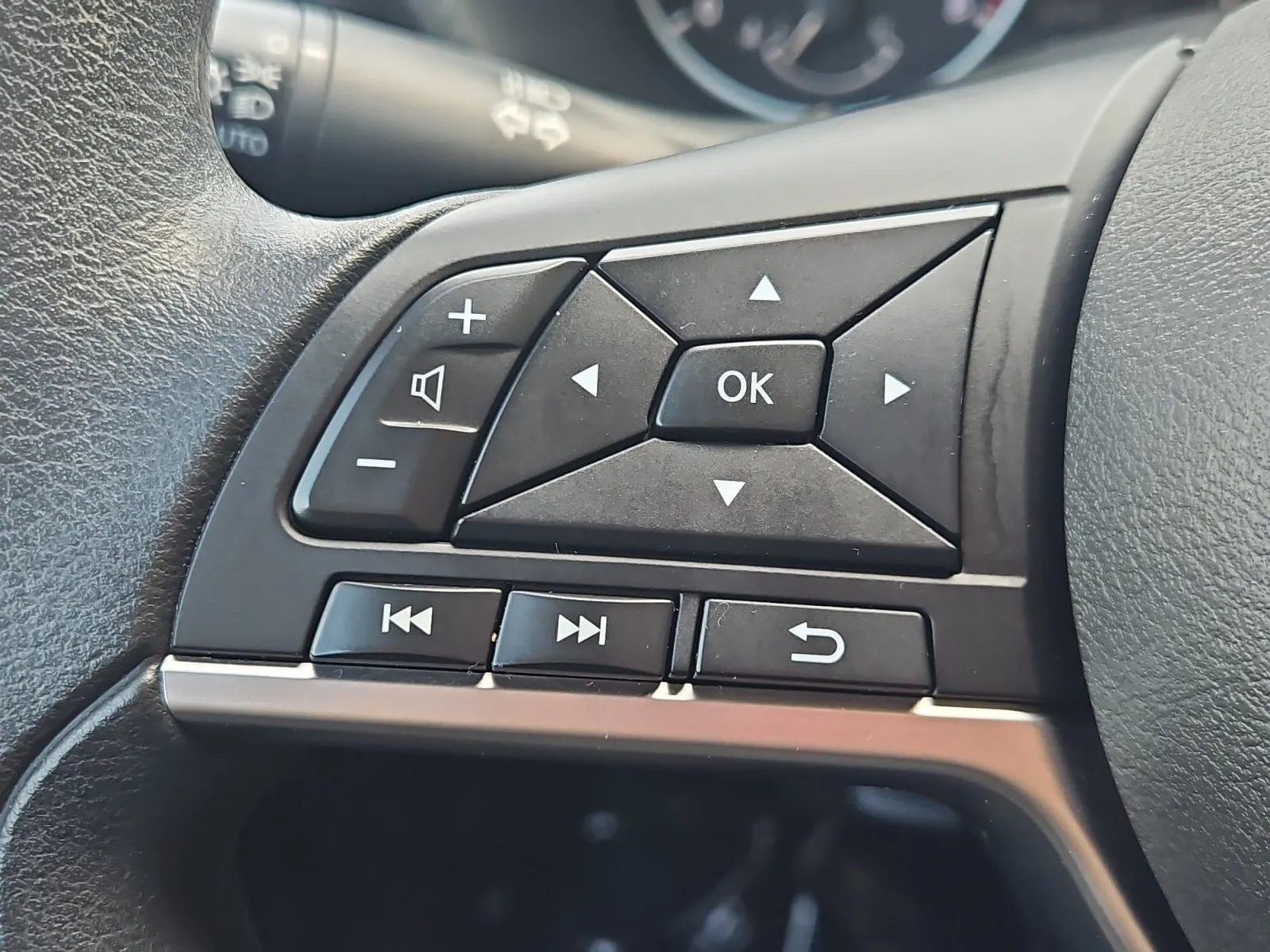 Nissan Sentra photo 22