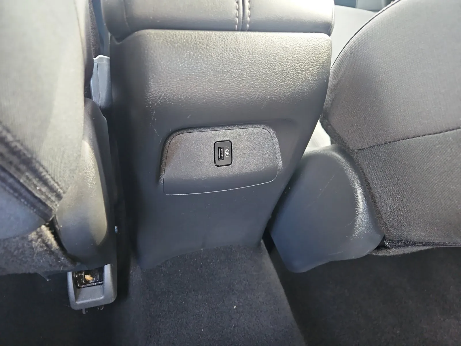 Nissan Sentra photo 13