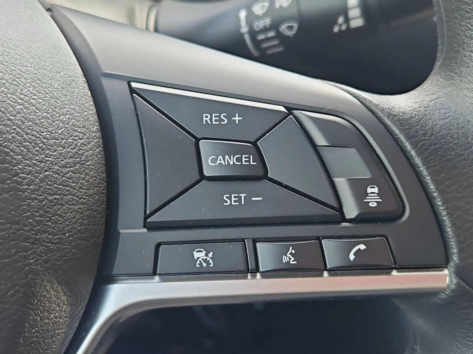 Nissan Sentra photo 21
