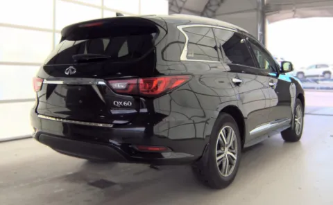 More photos of 2020 INFINITI QX60 LUXE at Auto Boutique Ohio, OH