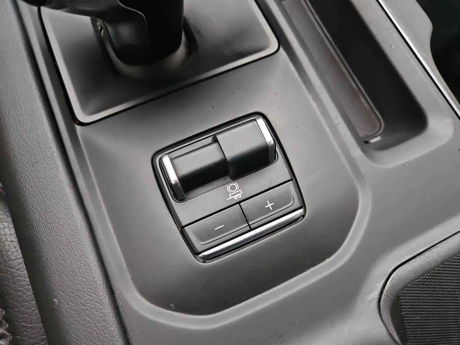 GMC Sierra photo 27