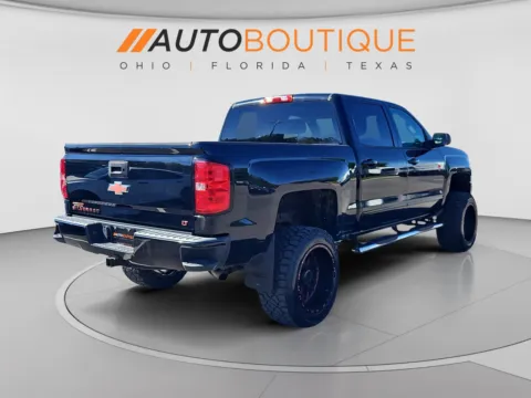 More photos of 2018 Chevrolet Silverado 1500 LT at Auto Boutique Ohio, OH