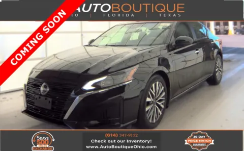Black 2023 Nissan Altima 2.5 SV for sale in Columbus, OH