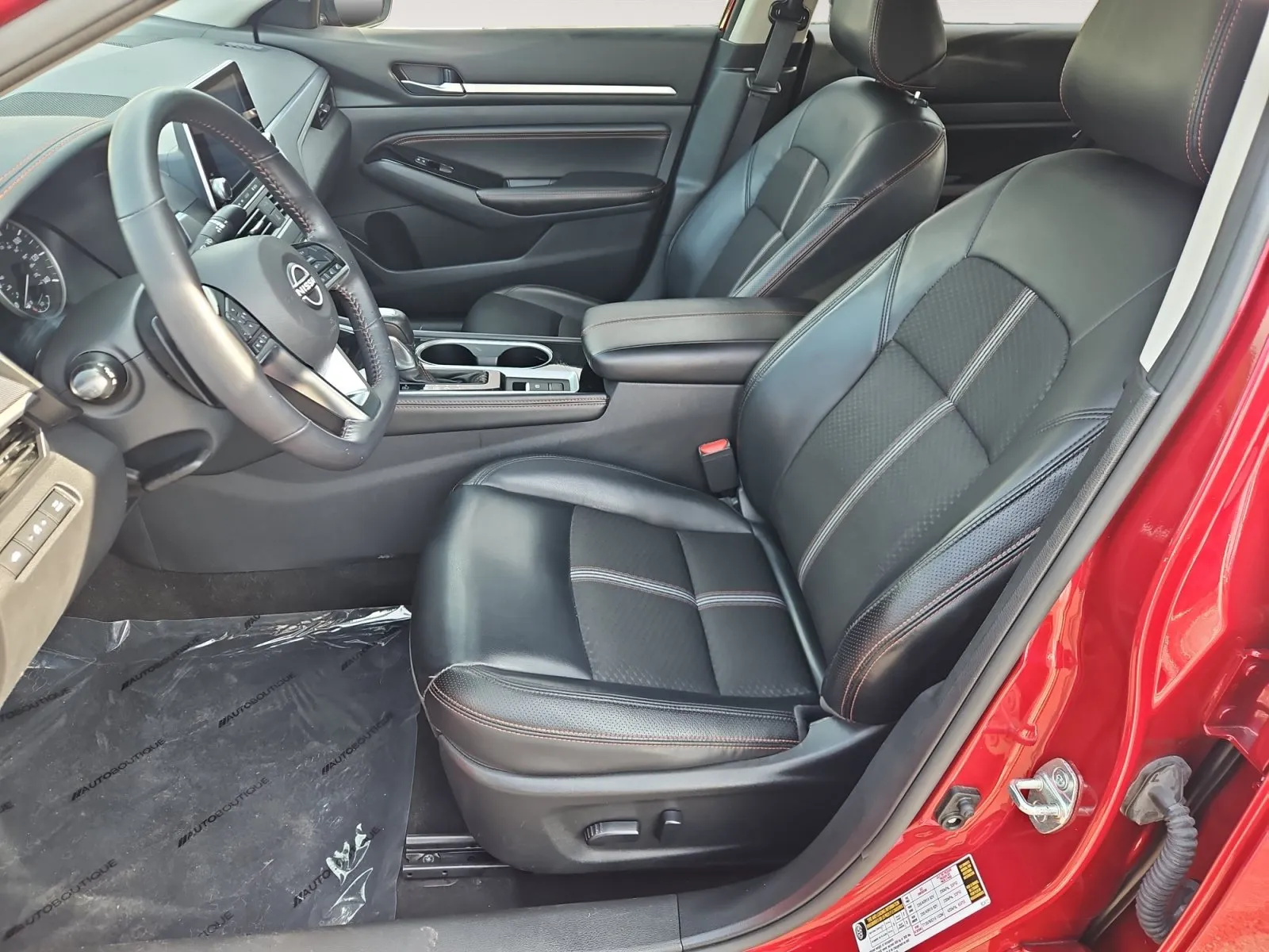 Nissan Altima photo 9