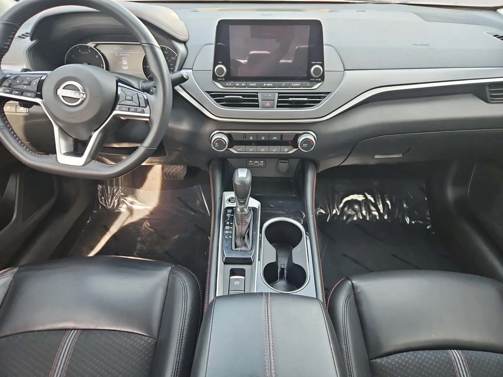 Nissan Altima photo 11