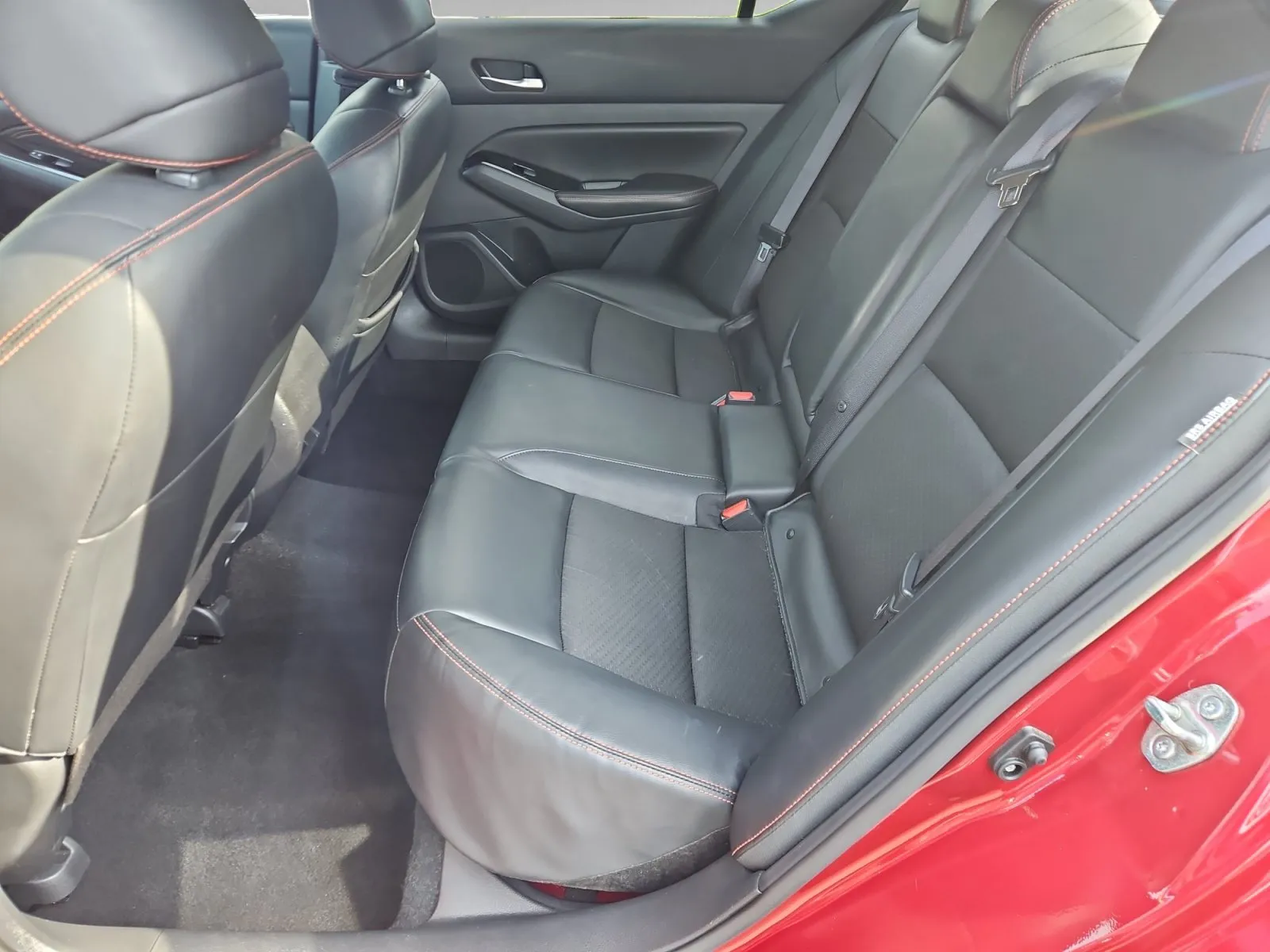 Nissan Altima photo 14