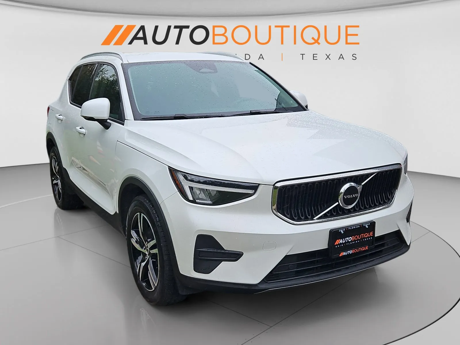 Volvo XC40 photo 7