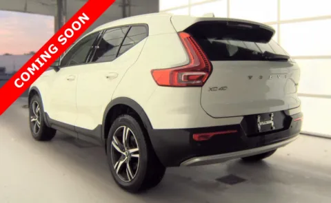 More photos of 2023 Volvo XC40 Core at Auto Boutique Ohio, OH