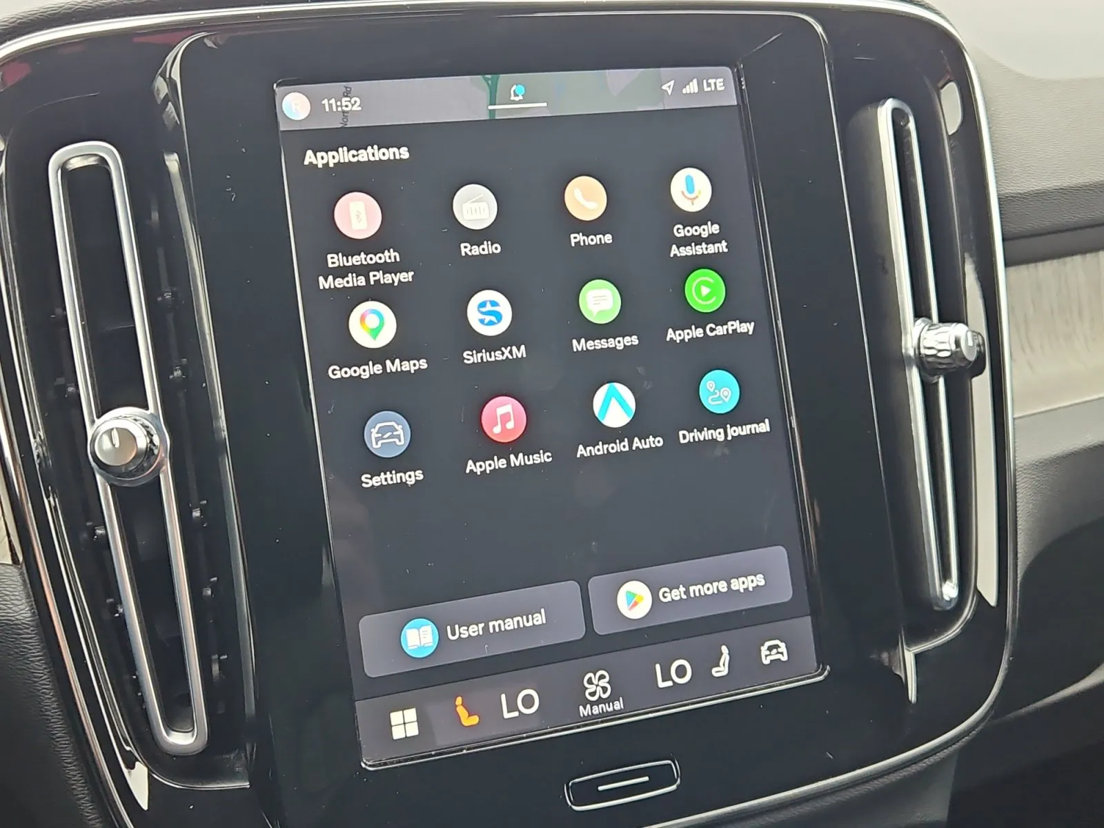 Volvo XC40 photo 19