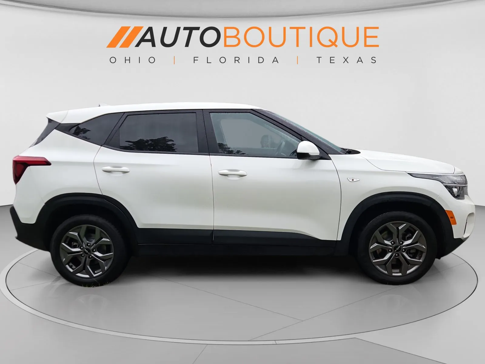Kia Seltos photo 6
