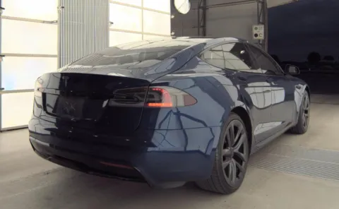 More photos of 2022 Tesla Model S at Auto Boutique Ohio, OH